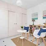 Vila Binilisa *